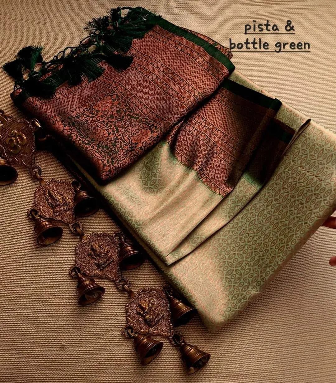 Pista Nd Bottal Green Silk Saree With Golden Zari Border