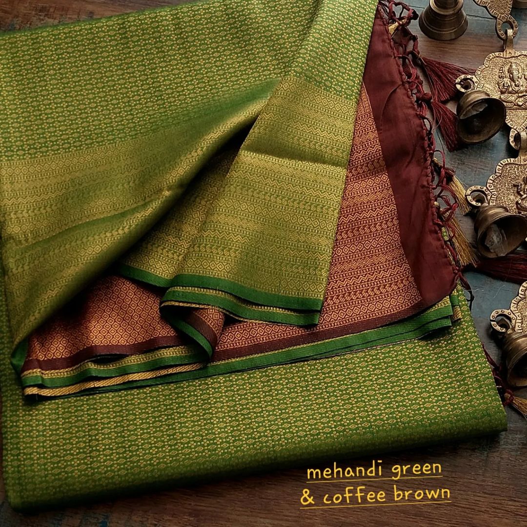 Mehndi Green Nd Cofee Brown Colour Pattu Silk Saree